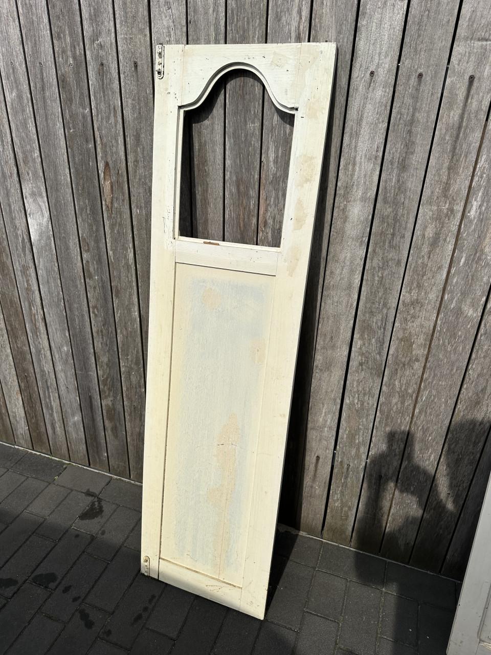 2 antieke kastdeurtjes