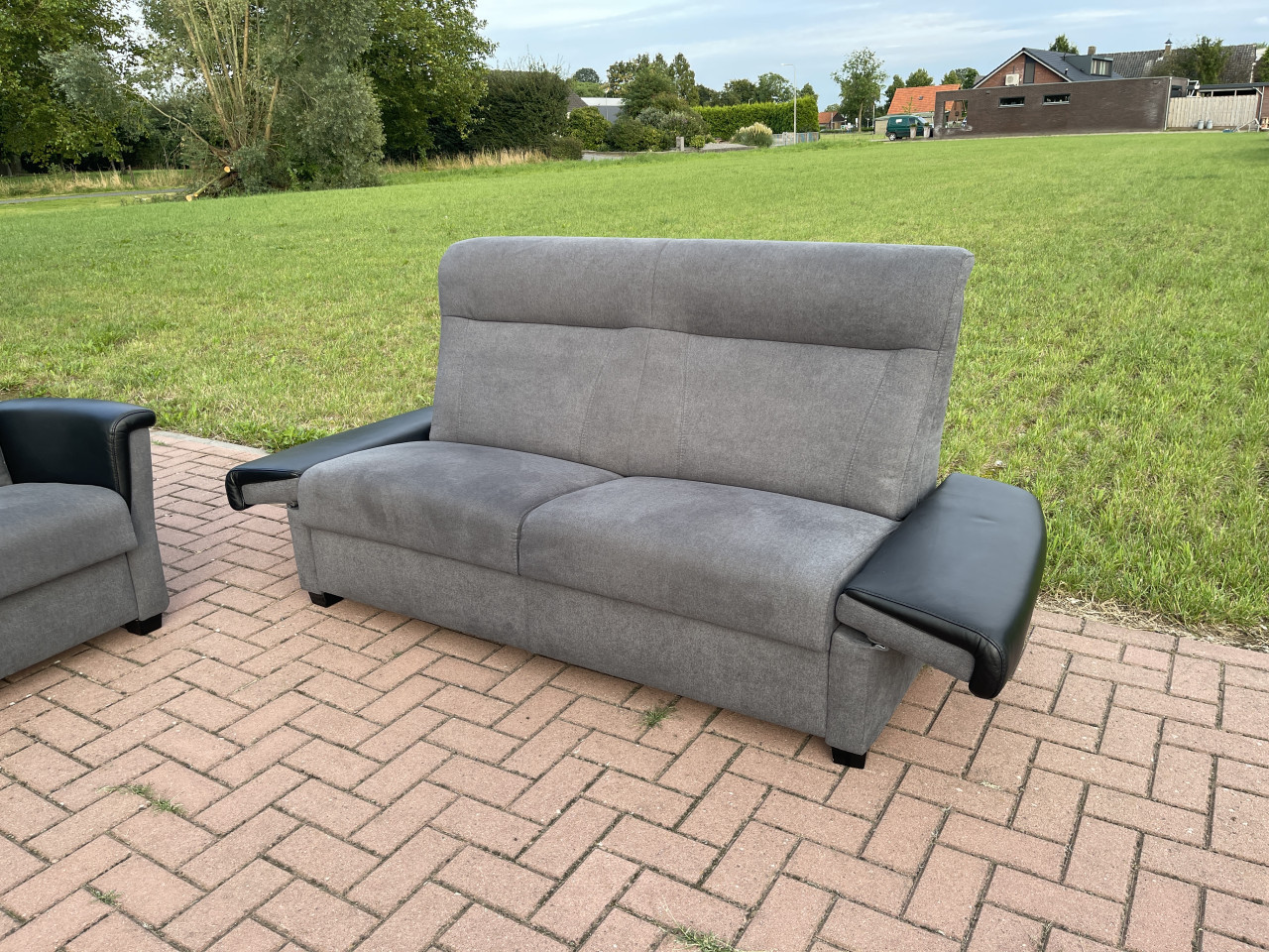 GRATIS LEVERING HEEL NL Antraciet Stoffen Bankstel 3 +2,5 Zits