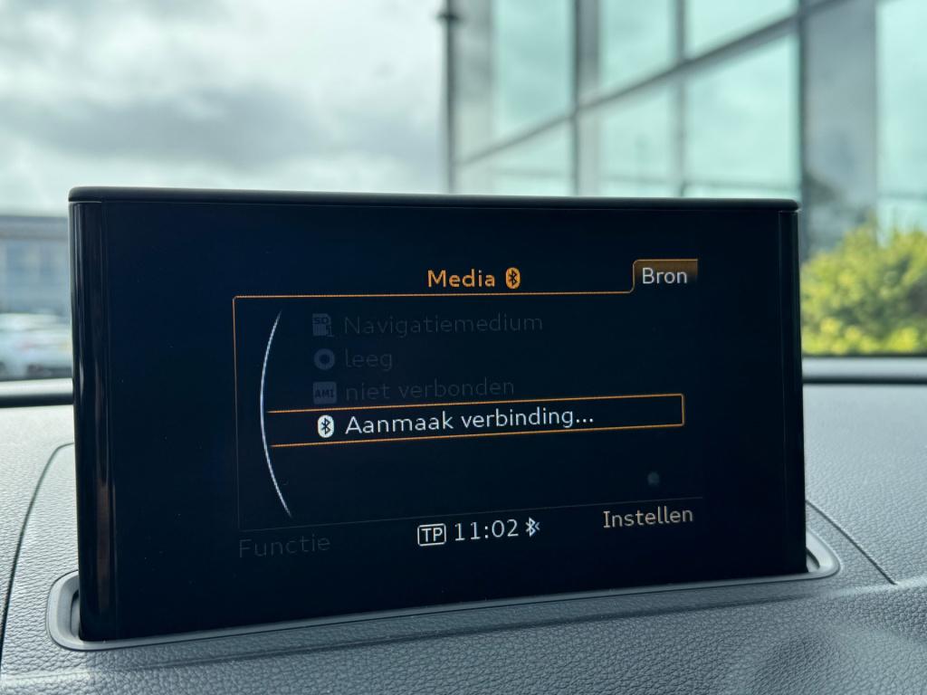 Audi A3 sportback 1.4 tfsi cod attraction pro line * cruise control * pdc *