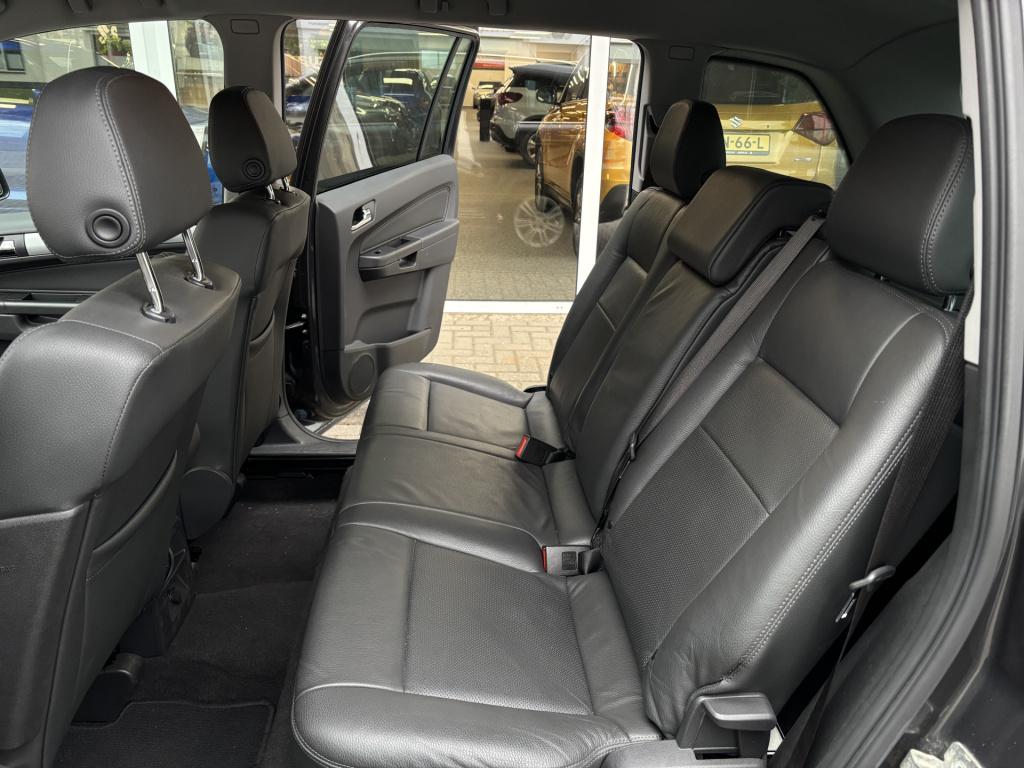 Opel Zafira 1.8 cosmo 7pl