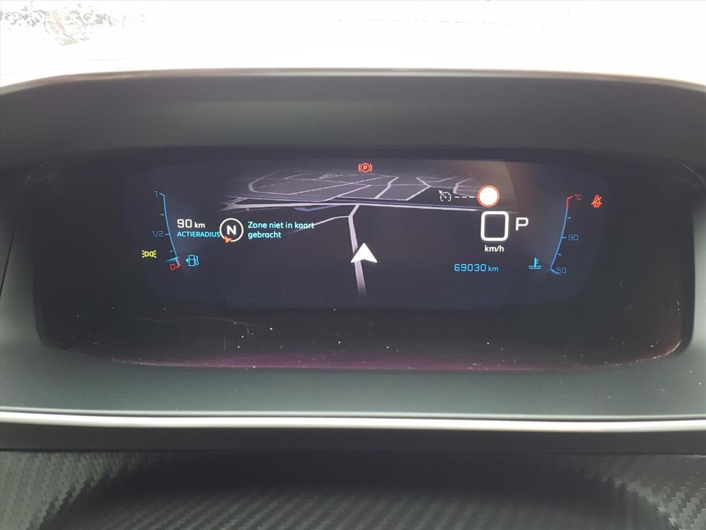 Peugeot 2008 1.2 130pk gt eat8 automaat apple carplay & android auto | trek