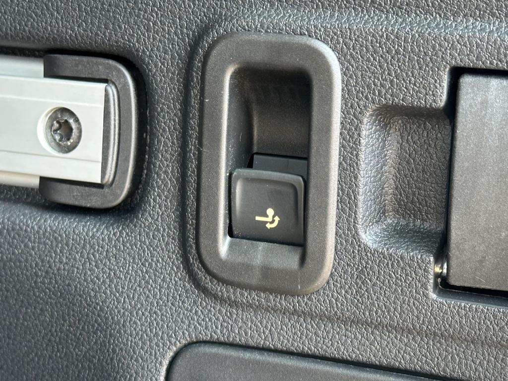 Volkswagen Touran 1.5 tsi 150pk dsg r-line highline | led | trekhaak | dode