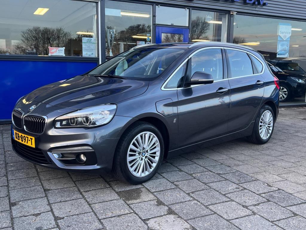 BMW 2-serie active tourer 225xe iperformance centennial high executive, cam