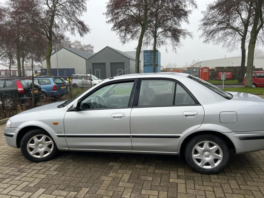 Mazda 323- 1.5 GLX 146.073 KM Airco