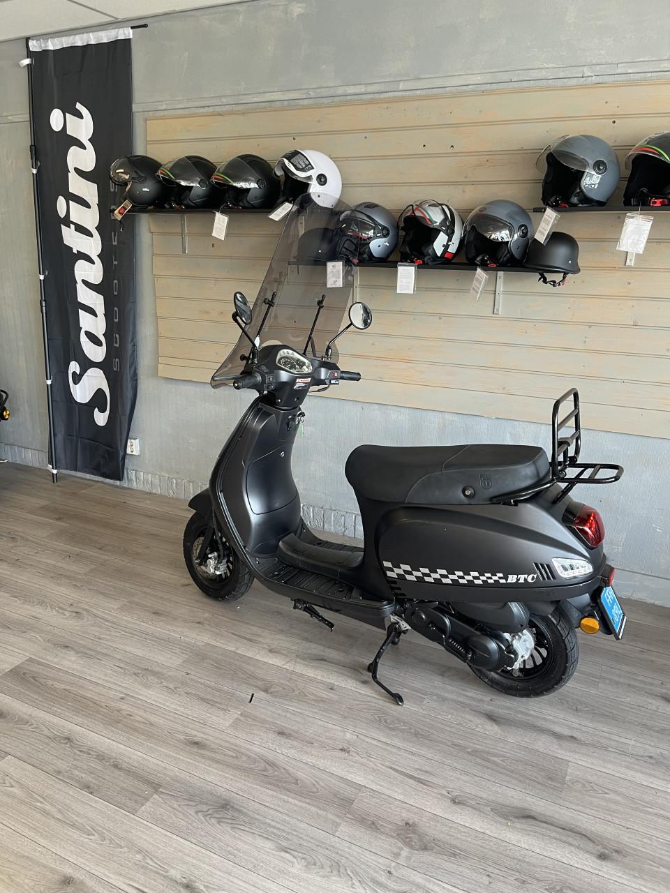 Scooterpromo Goes BTC RIVA 25 km