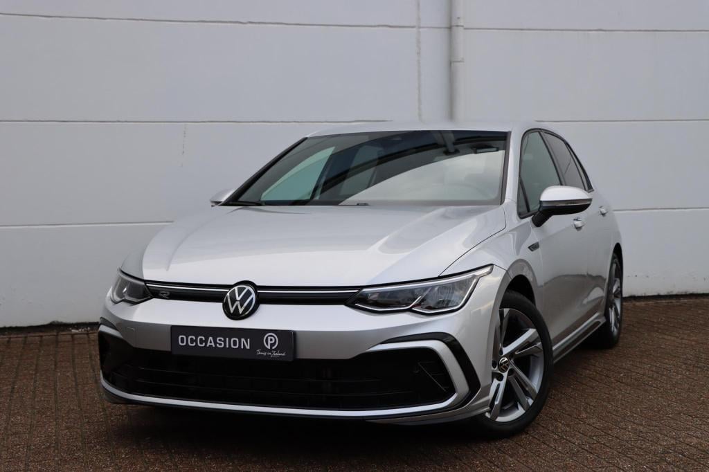 Volkswagen Golf 1.5 etsi r-line | 130pk | dsg7