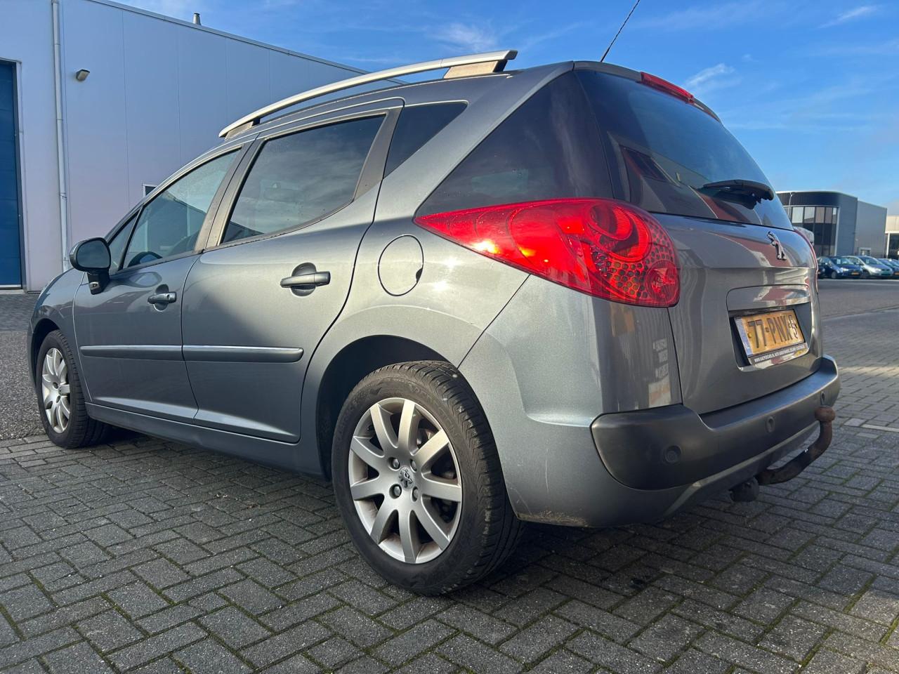 Peugeot 207 SW 1.6 VTi Sportium | Ruime station | Sportieve uitvoering