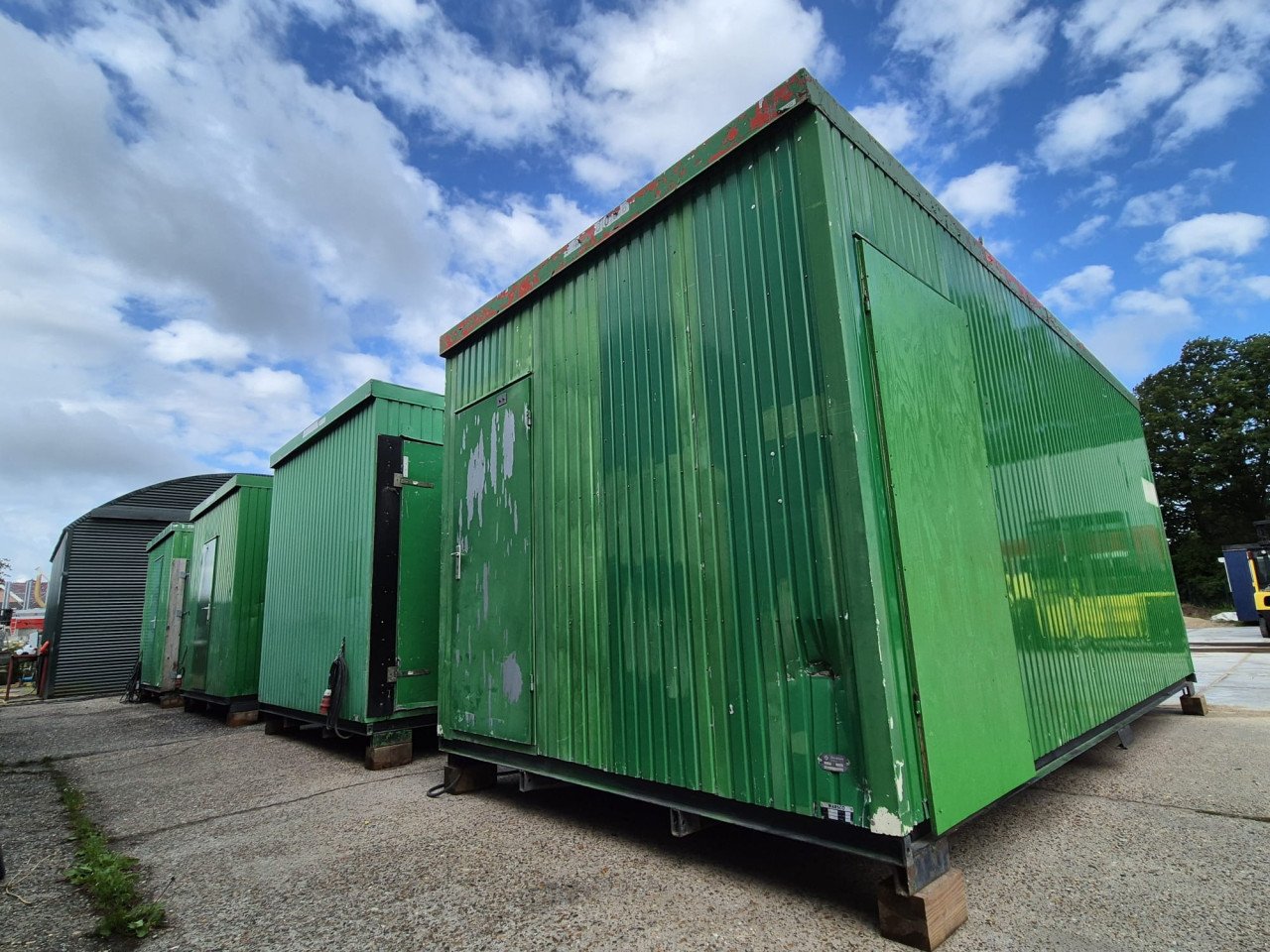 Meerdere 6x3m kantoorunits / bouwketen / woon/schaftunits