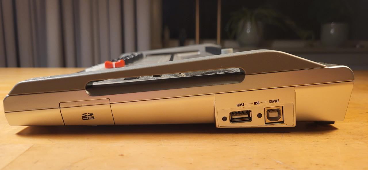 ZOOM  R24  -  Recorder / Interface / Controller / Sampler