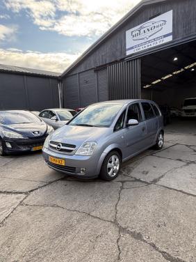 Opel meriva met een jaar apk