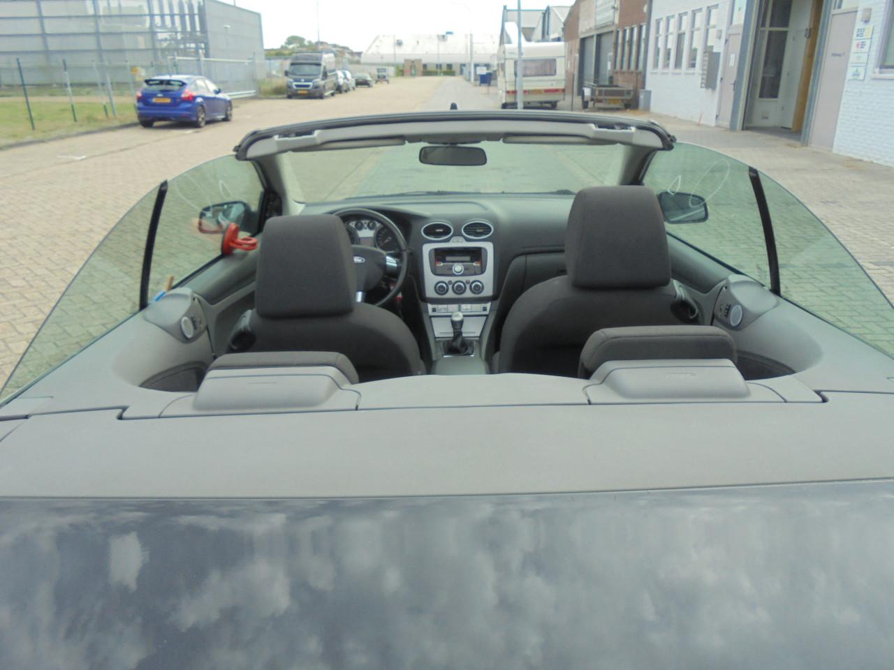 Ford Focus CC 2.0 Trend (2008) – Perfect dak & Sterke motor! Klusser Auto!!