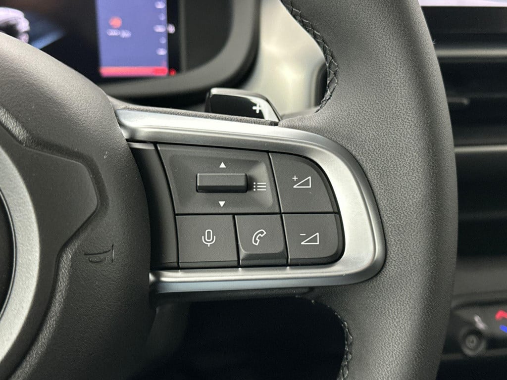 Jeep Avenger e-hybrid 1.2 summit | winterpack | camera | apple carplay&andr