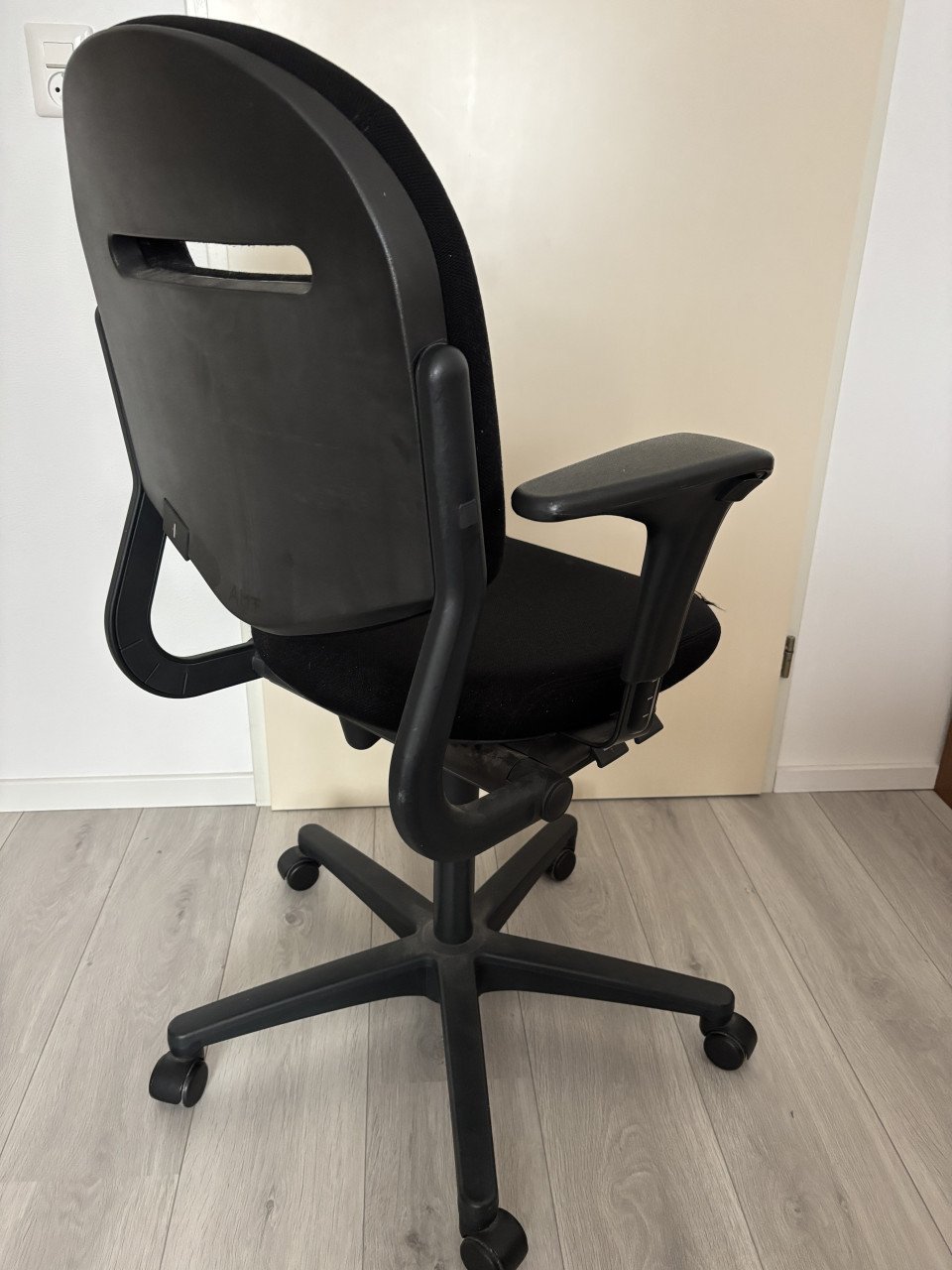 Gratis Ahrend burostoel