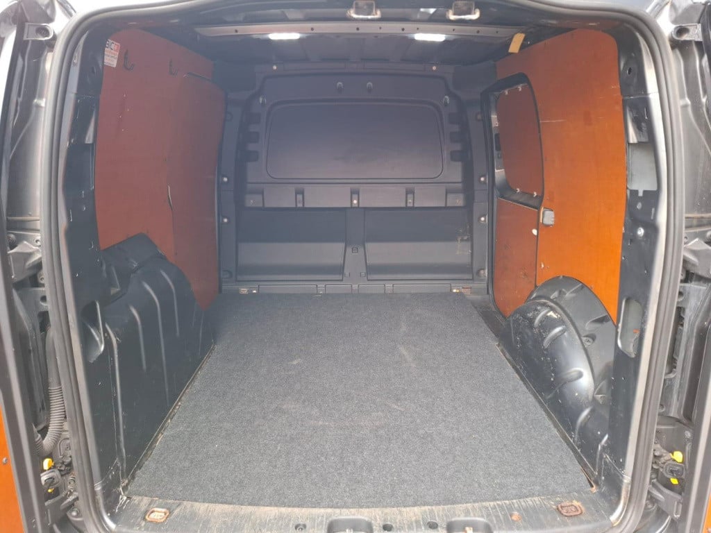 Volkswagen Caddy cargo 2.0 tdi style automaat / carplay / trekhaak / euro 6