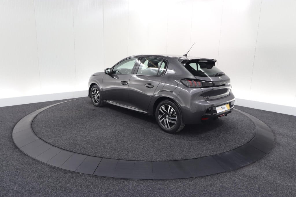 Peugeot 208 puretech 100 eat8 allure | camera | apple carplay | navigatie |