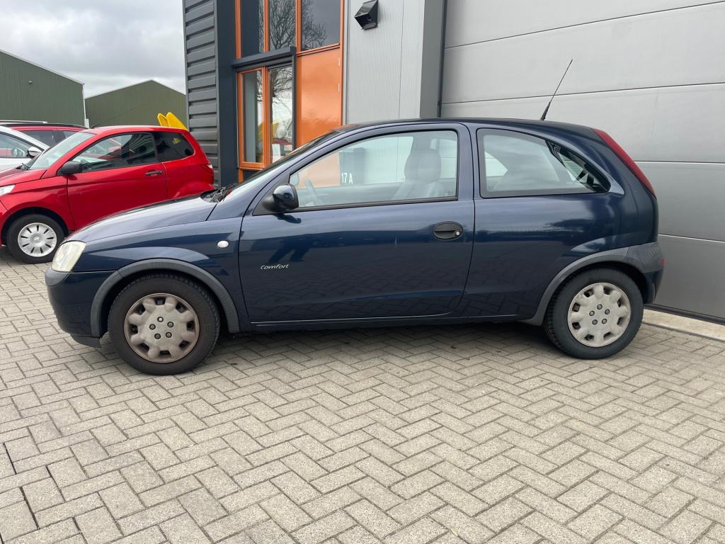 Opel Corsa 1.2-16v comfort met nieuwe apk (airco defect)