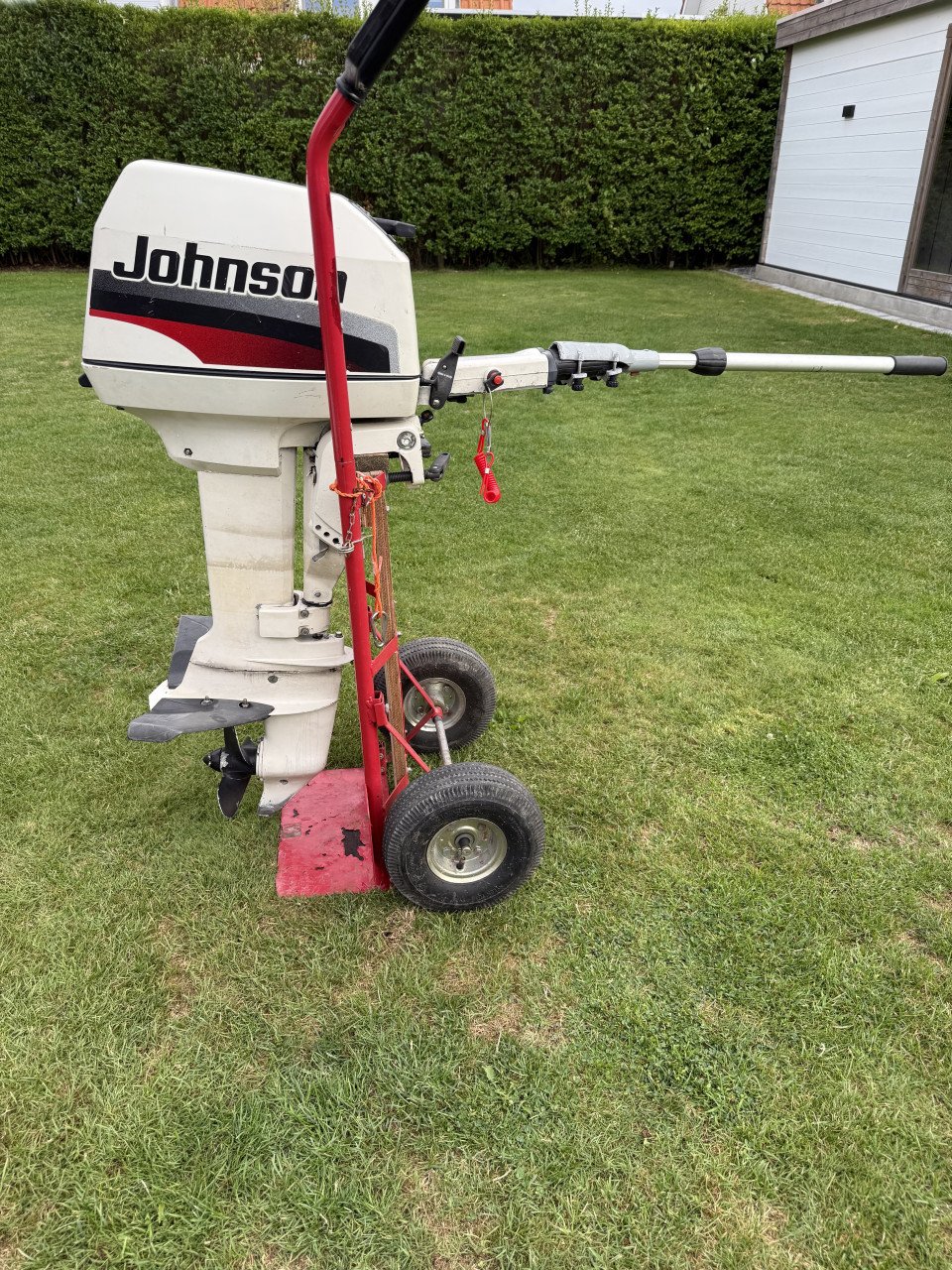Johnson 8pk buitenboordmotor – Betrouwbare kracht op het water!
