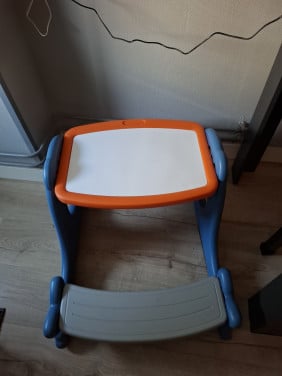Kindertafel nieuw