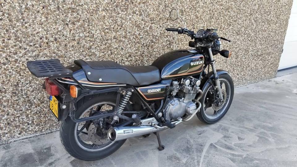 Suzuki GS650GT