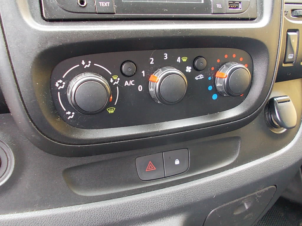 Opel Vivaro vivaro-b 1.6 cdti l2/h1 airco, cr.contr. (lees tekst!)