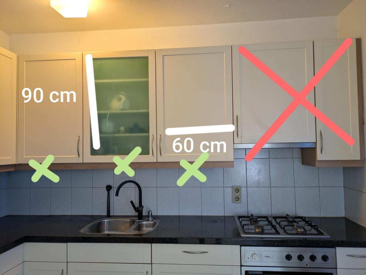 Keuken kastjes, vaatwasser ( Siemens ), gasfornuis/ oven ( Pelgrim )