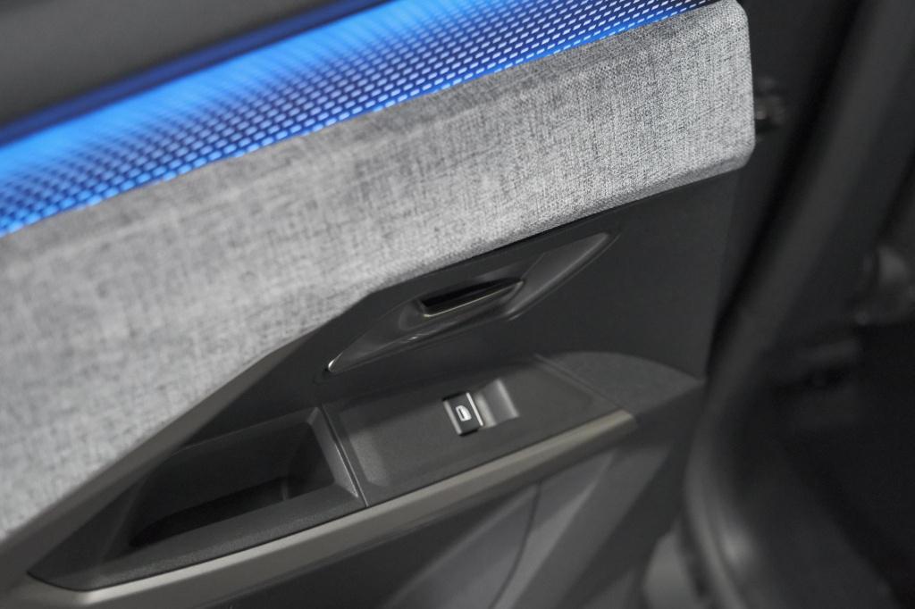 Peugeot 5008 1.2 hybrid 136 gt 7p | adaptieve cruise control | elektrische 