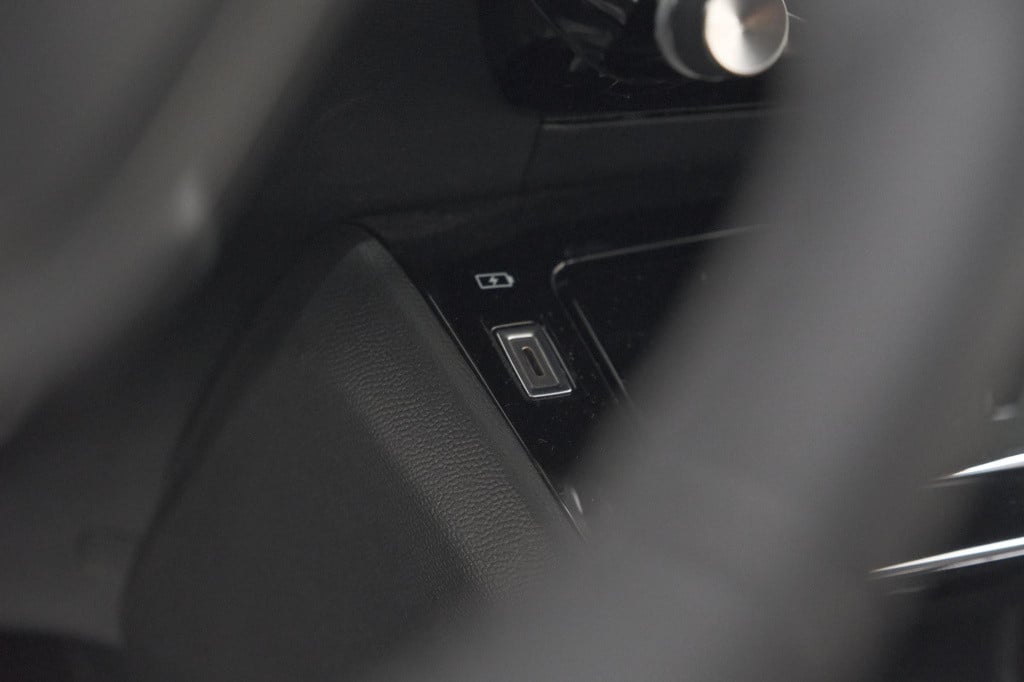 Peugeot 208 puretech 100 allure pack | adaptieve cruise control | camera | 