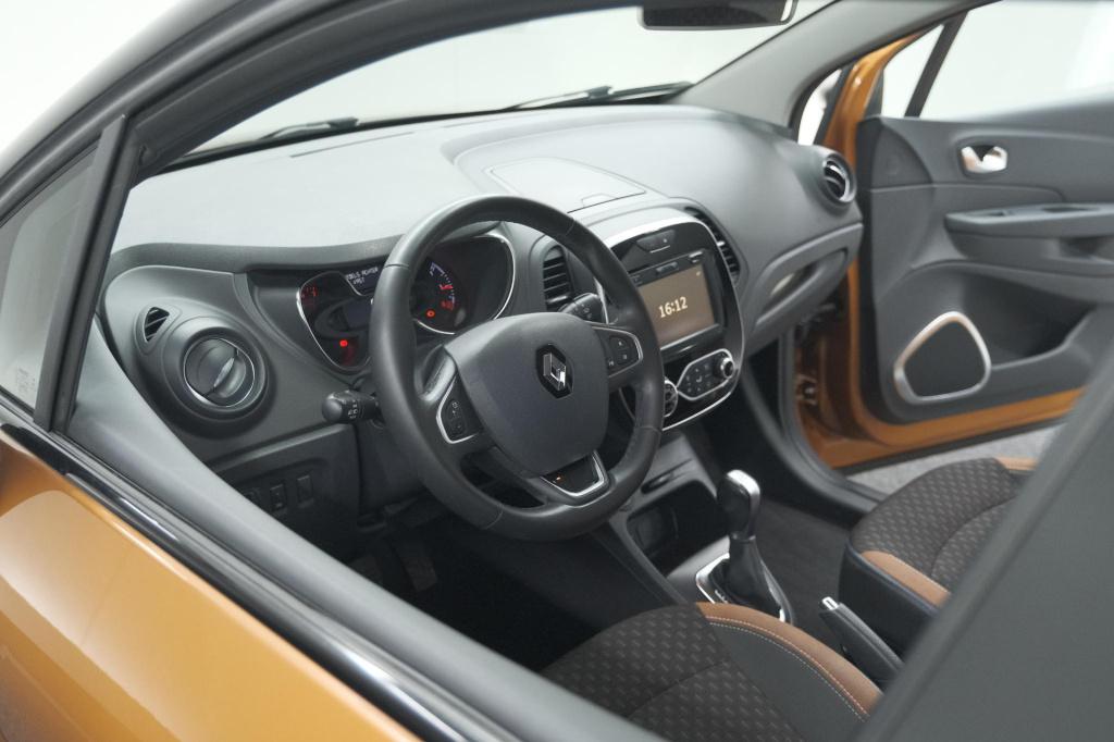Renault Captur tce 120 edc intens | camera | stoelverwarming | navigatie | 