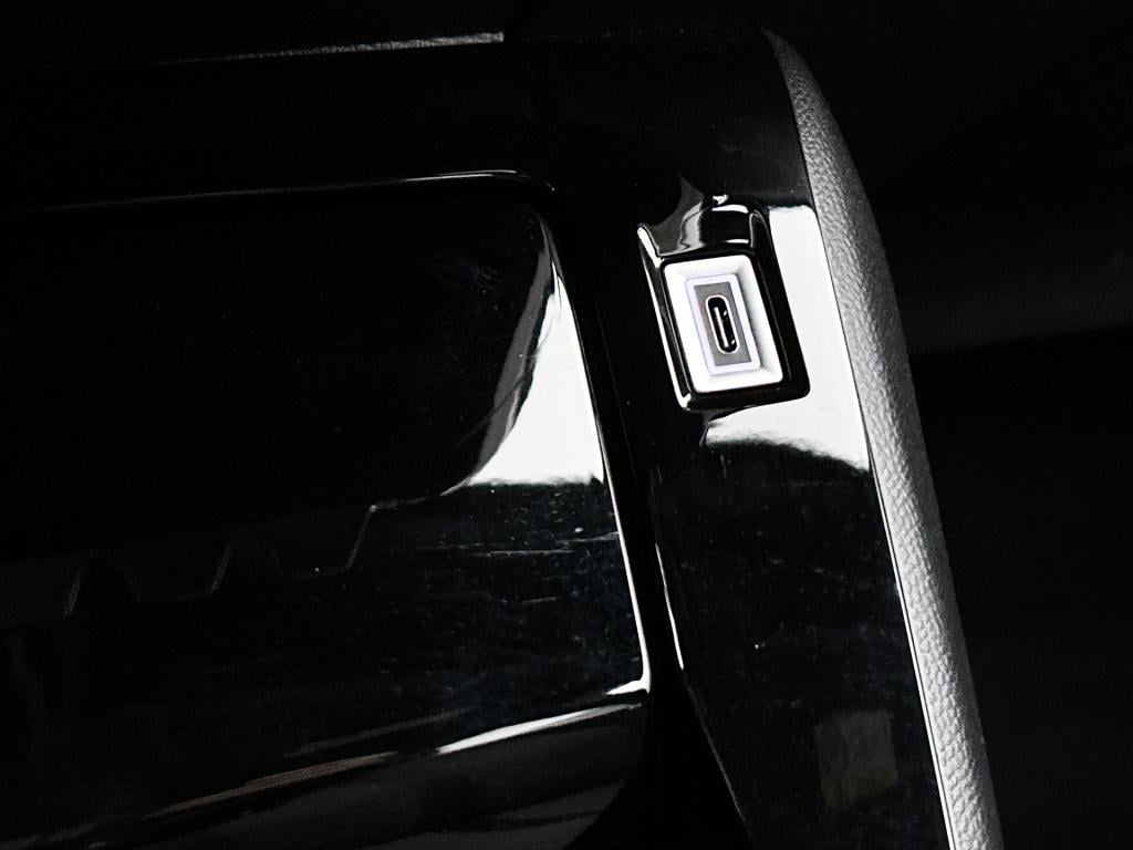 Peugeot 2008 hybrid 145 pk automaat allure | rijklaar | adaptive cruise | k