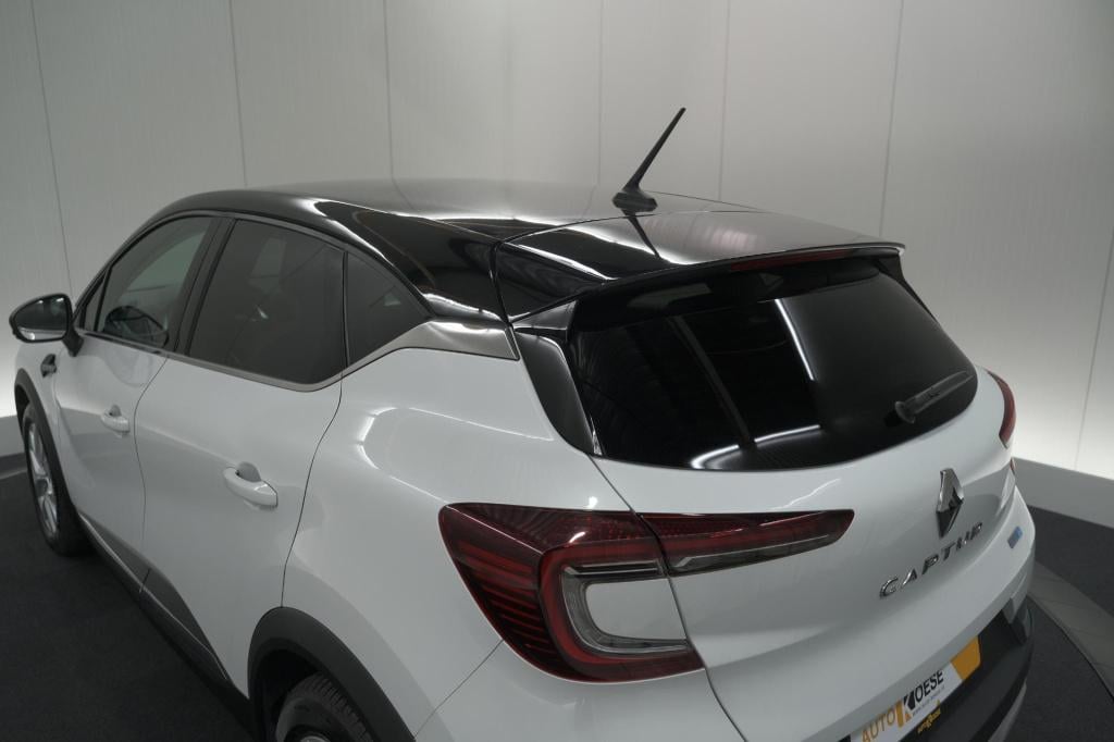 Renault Captur 1.6 e-tech hybrid 145 intens | trekhaak | camera | stoelverw