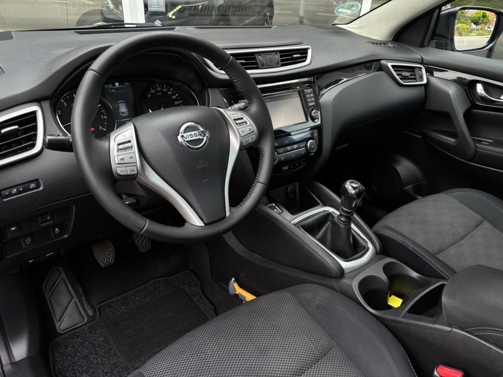 Nissan Qashqai 1.6 n-connecta | 164pk | 1500kg trekgewicht | 360* camera | 