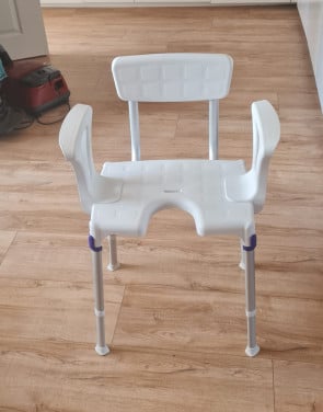 Te koop douchestoel