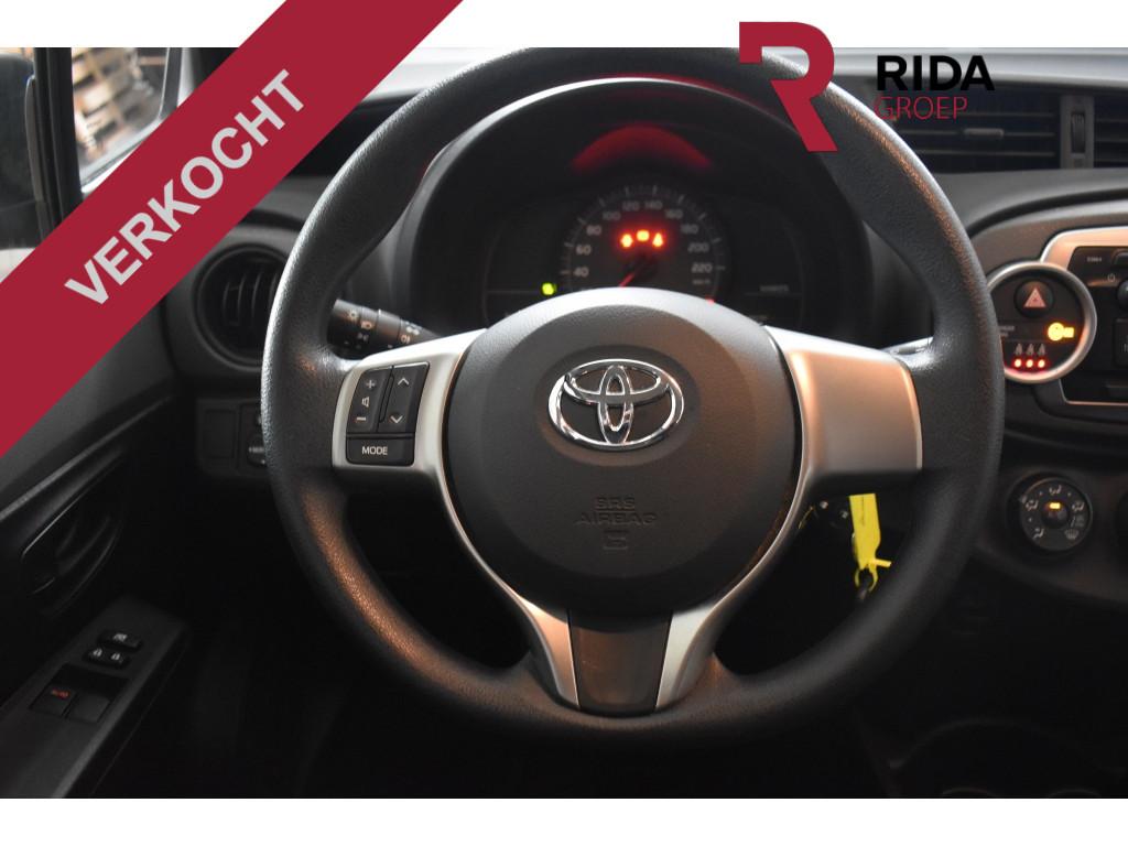 Toyota Yaris 1.0 vvt-i now 5 deurs|verkocht