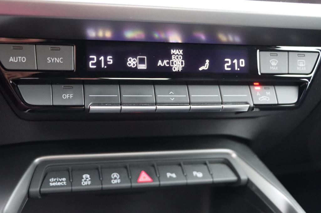 Audi A3 limousine 35 tfsi s edition 150pk