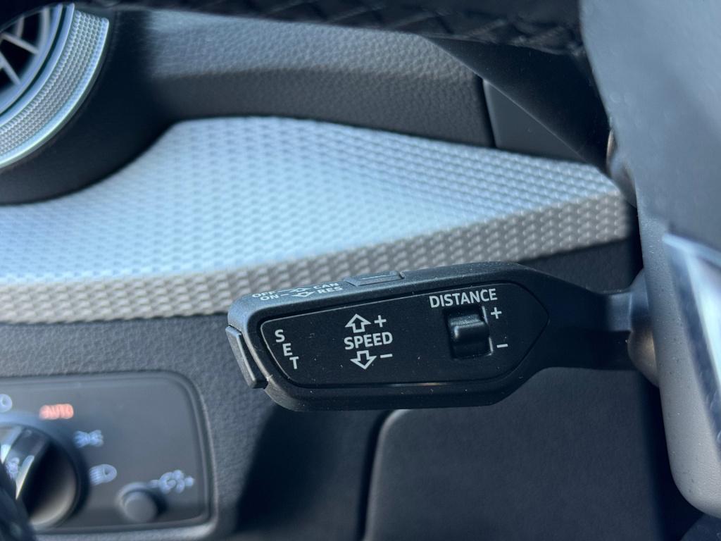 Audi Q2 35 tfsi s-line * keyless * virtual cockpit * stoelverwarming * carp