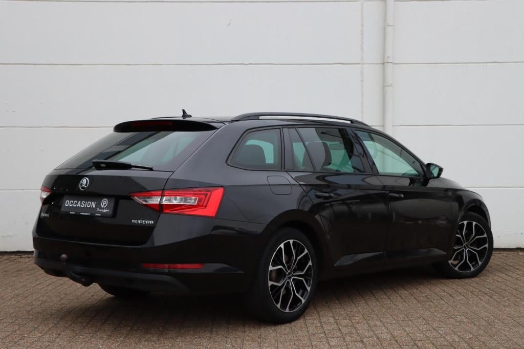 Skoda Superb combi 1.4 tsi act style business