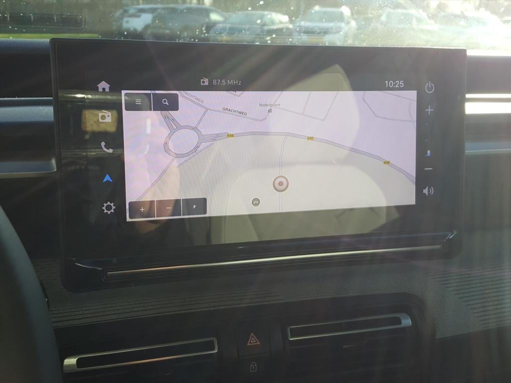 Citroen C3 new 1.2 100pk max zwart-dak apple carplay & android auto | navig