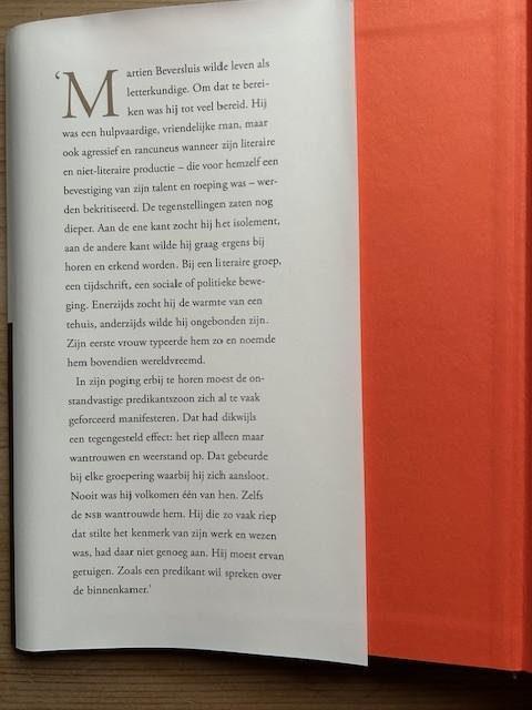 Het ongerijmde leven van Martien Beversluis.