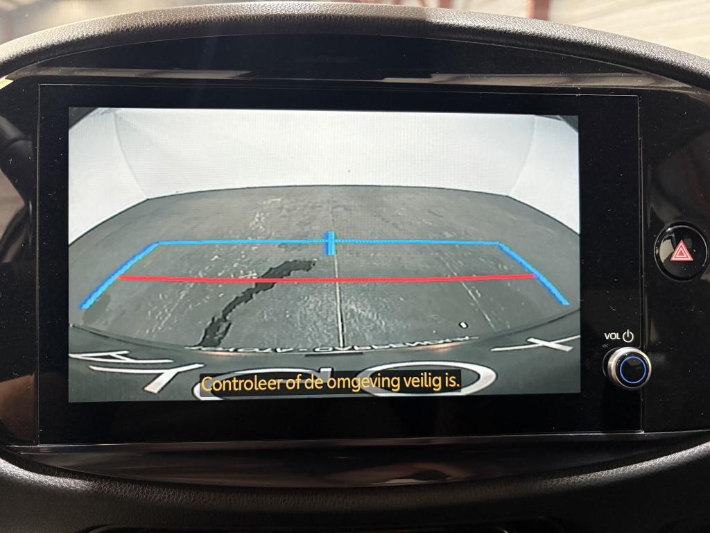 Toyota Aygo x 1.0 vvt-i mt jbl| pdc| stoel.verw| camera| keyless| climate