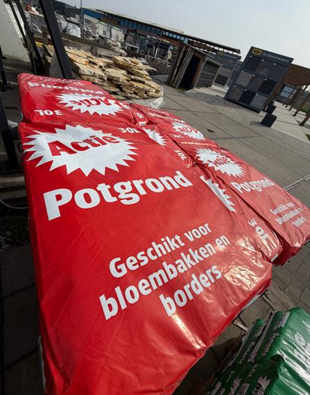 Actie Potgrond 30L & Actie 30L Bemeste Tuinaarde