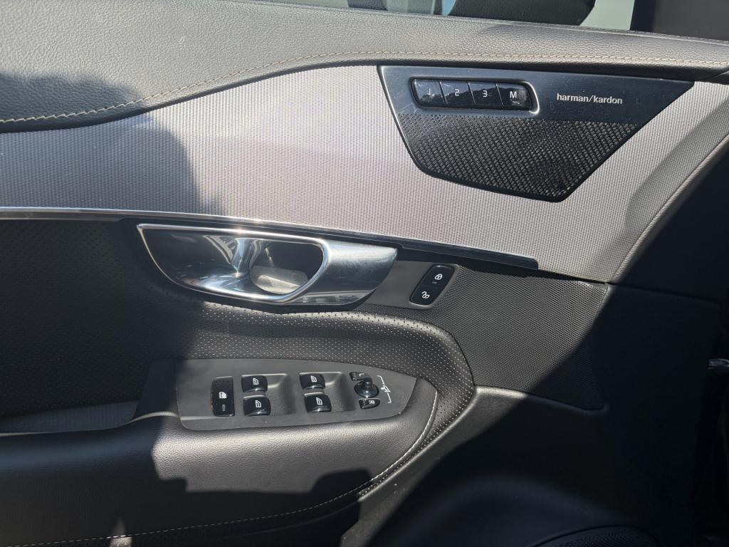 Volvo XC90 2.0 t8 twin engine awd inscription intro edition