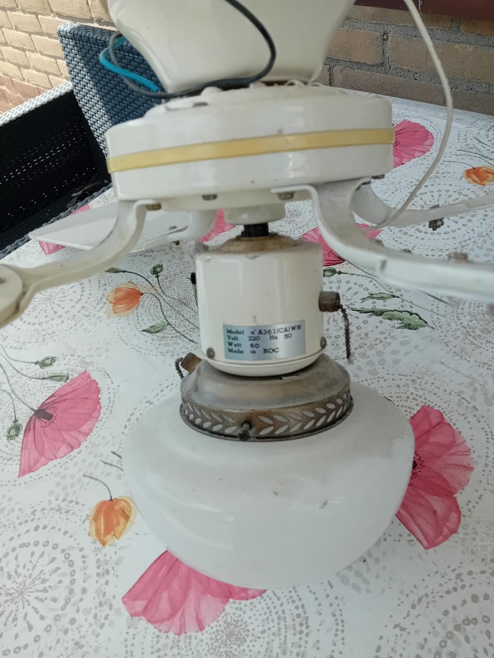 Plafondlamp met ventilator