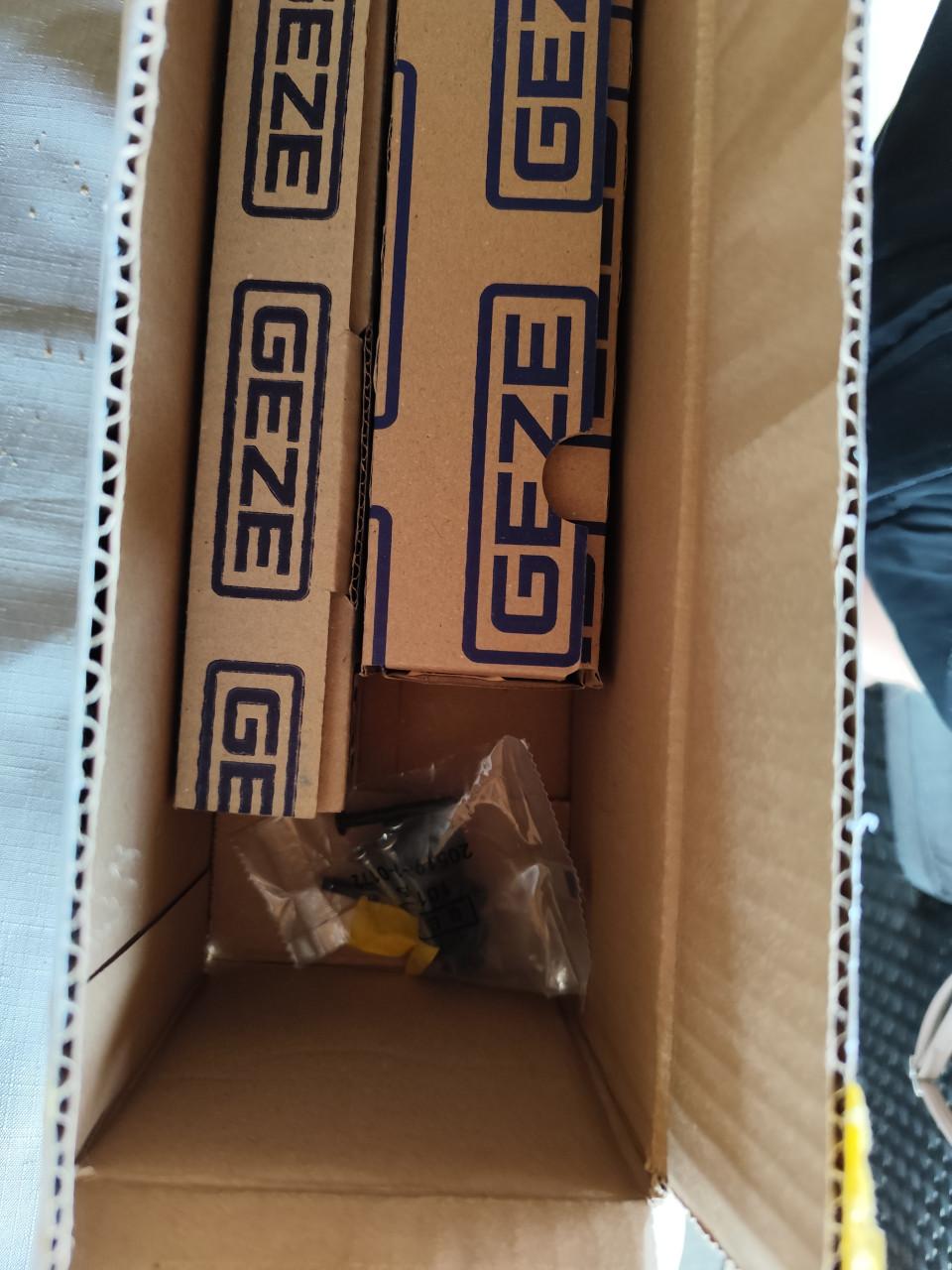 GEZE TS 3000 deurdranger + glijarm, nieuw in verpakking