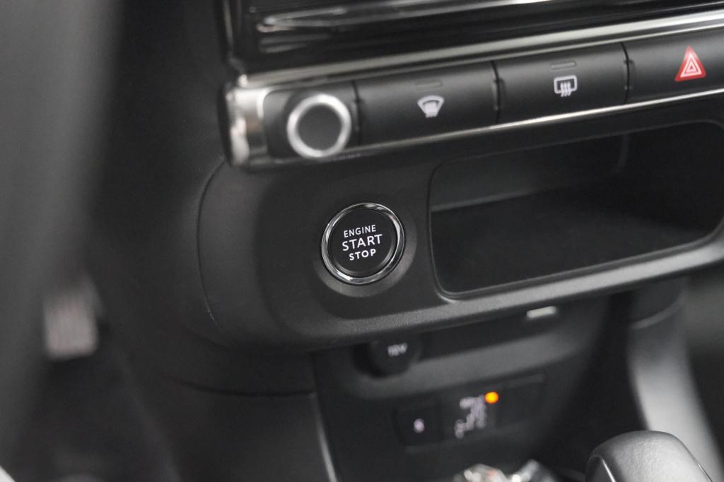 Citroen C3 puretech 110 eat6 max | apple carplay | parkeersensoren | 16 inc