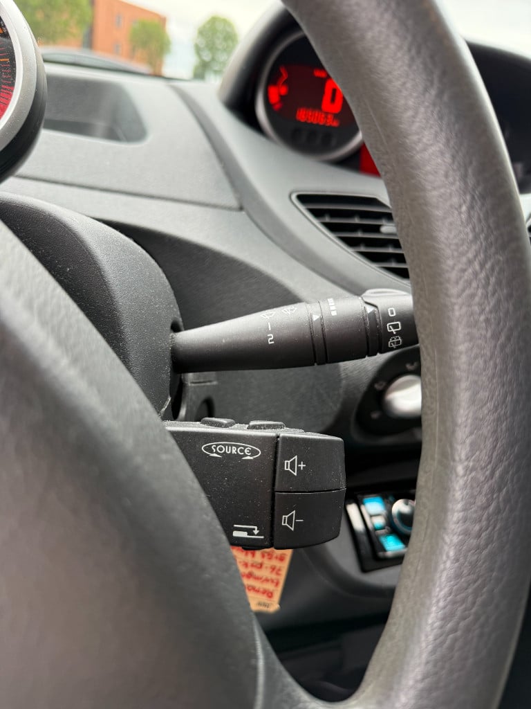 Renault Twingo 1.2 - collection - bluetooth