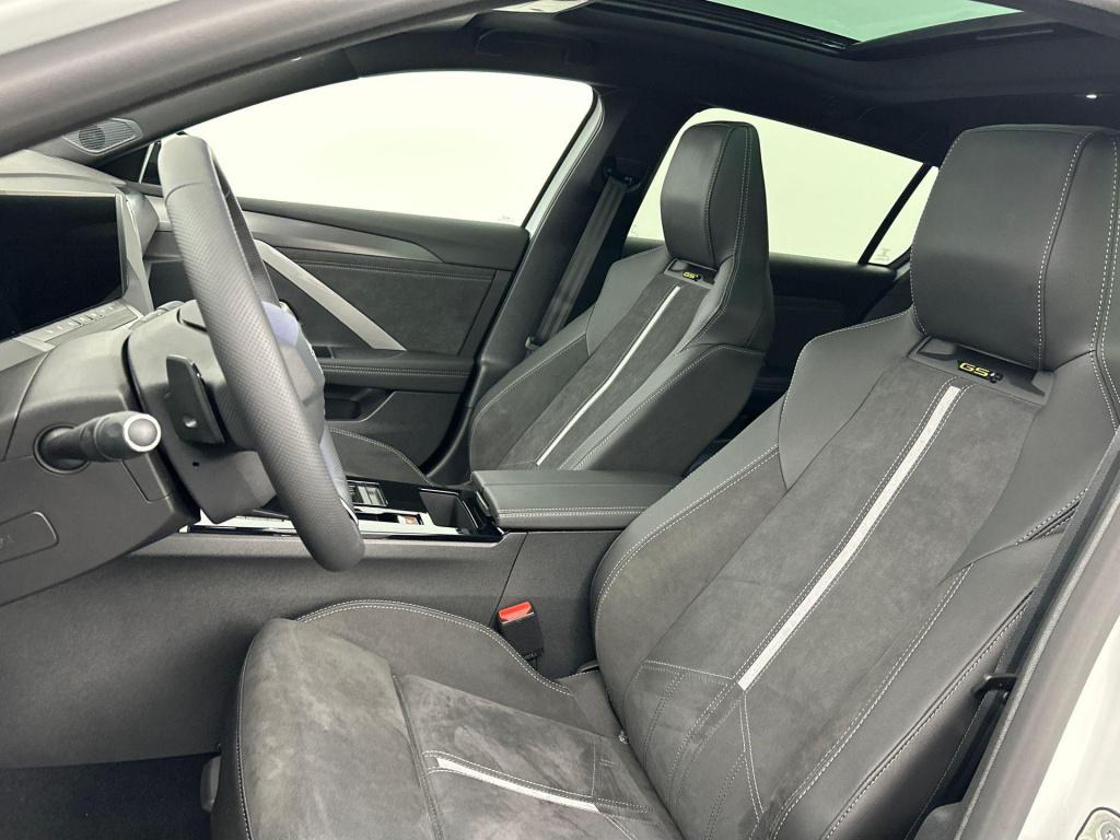 Opel Astra sports tourer gse 1.6 turbo plug in hybrid | voorraadmodel | sne