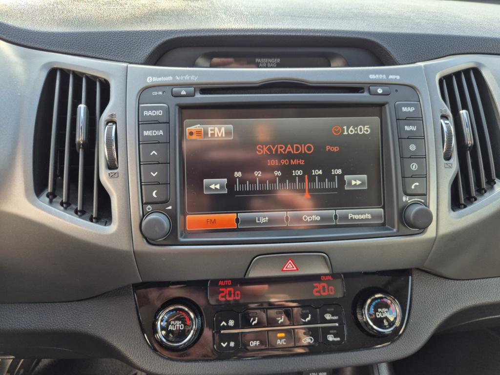 Kia Sportage 1.6 gdi world cup edition