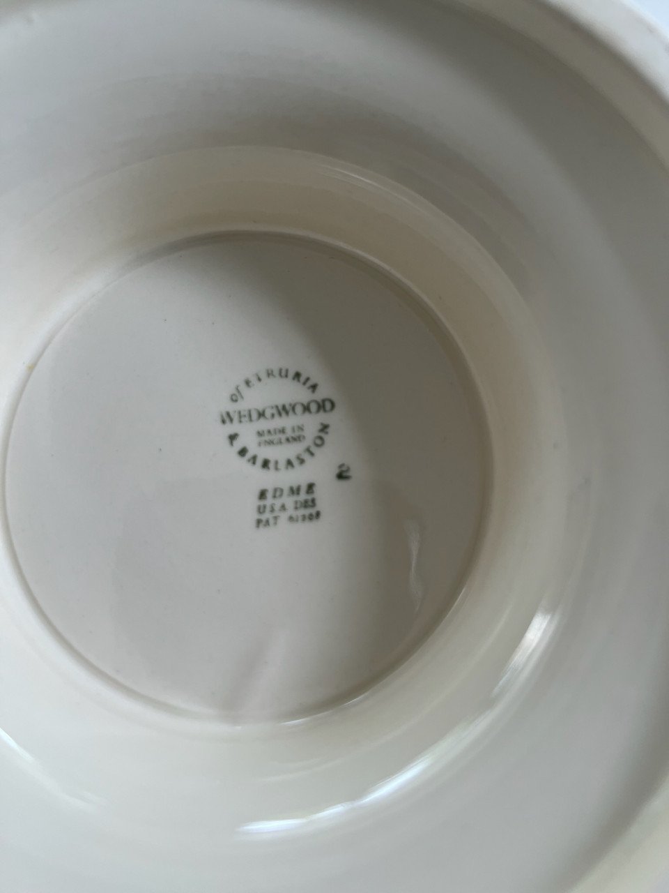 Wedgwood Edme dekschaal 20 cm, 2 stuks