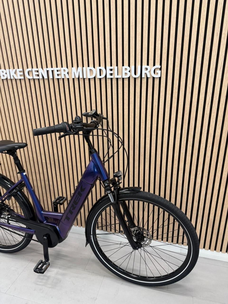 Trek District+ 5 Bosch Active Line 50CM 956KM 400Wh