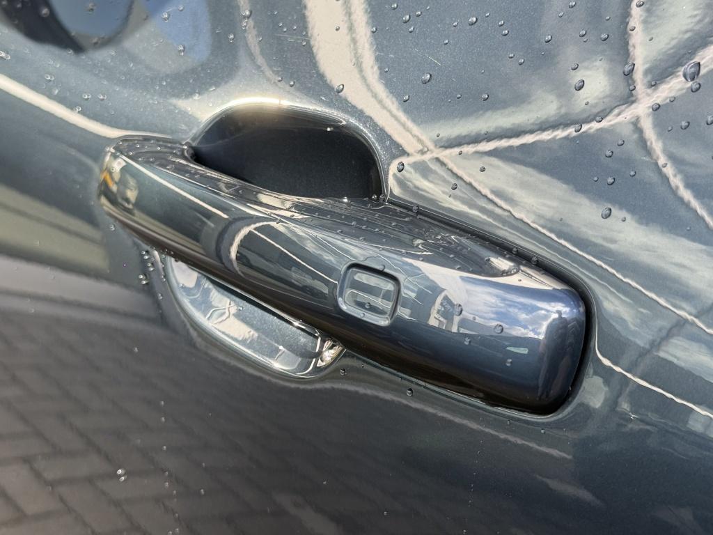 Volvo XC60 t6 398pk recharge ultra dark| panodak| adap.cruise| head-up| 360